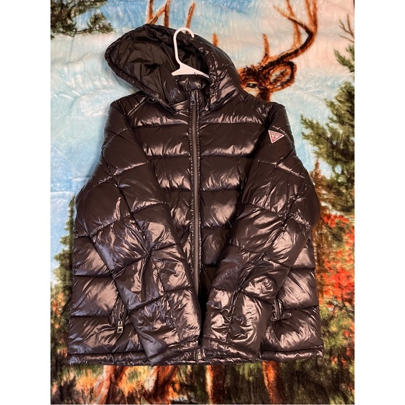 Guess shiny black puffer jacket - Picture 3 of 5
